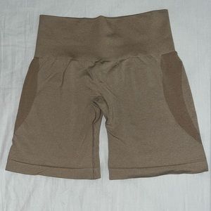 NVGTN Beige Contour Seamless Shorts